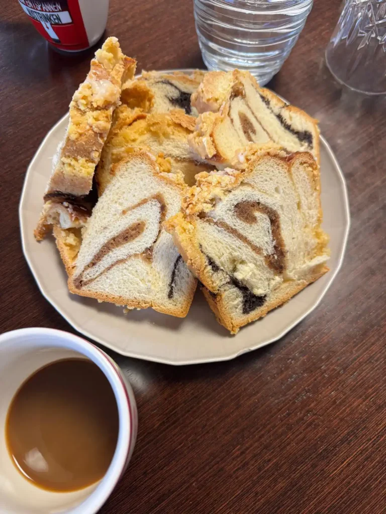 Logopaedie Anliker Teamsitzungen Bei Uns In  Der Praxis 00004